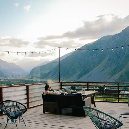 Alpenhaus Kazbegi Hotel & Restaurant Bagian luar foto