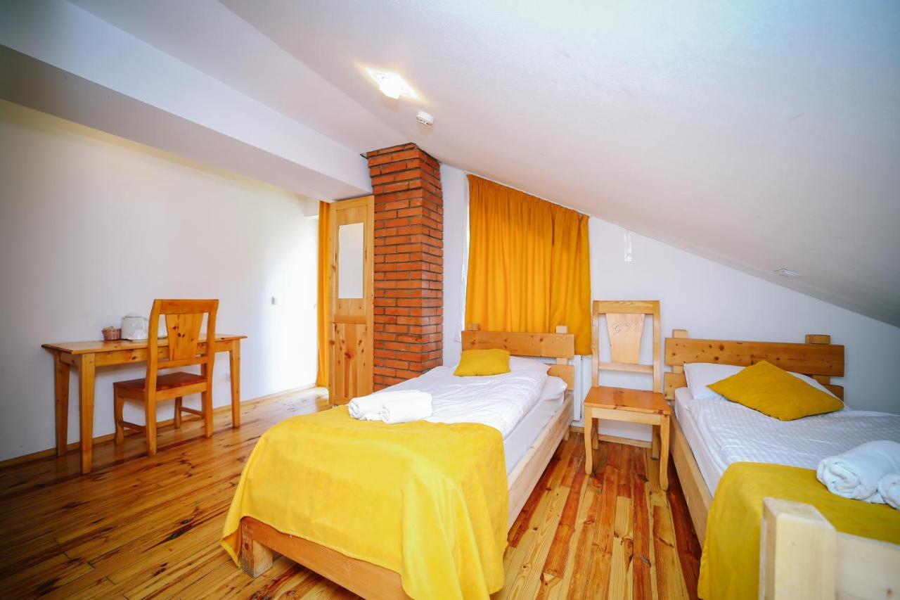Alpenhaus Kazbegi Hotel & Restaurant Bagian luar foto